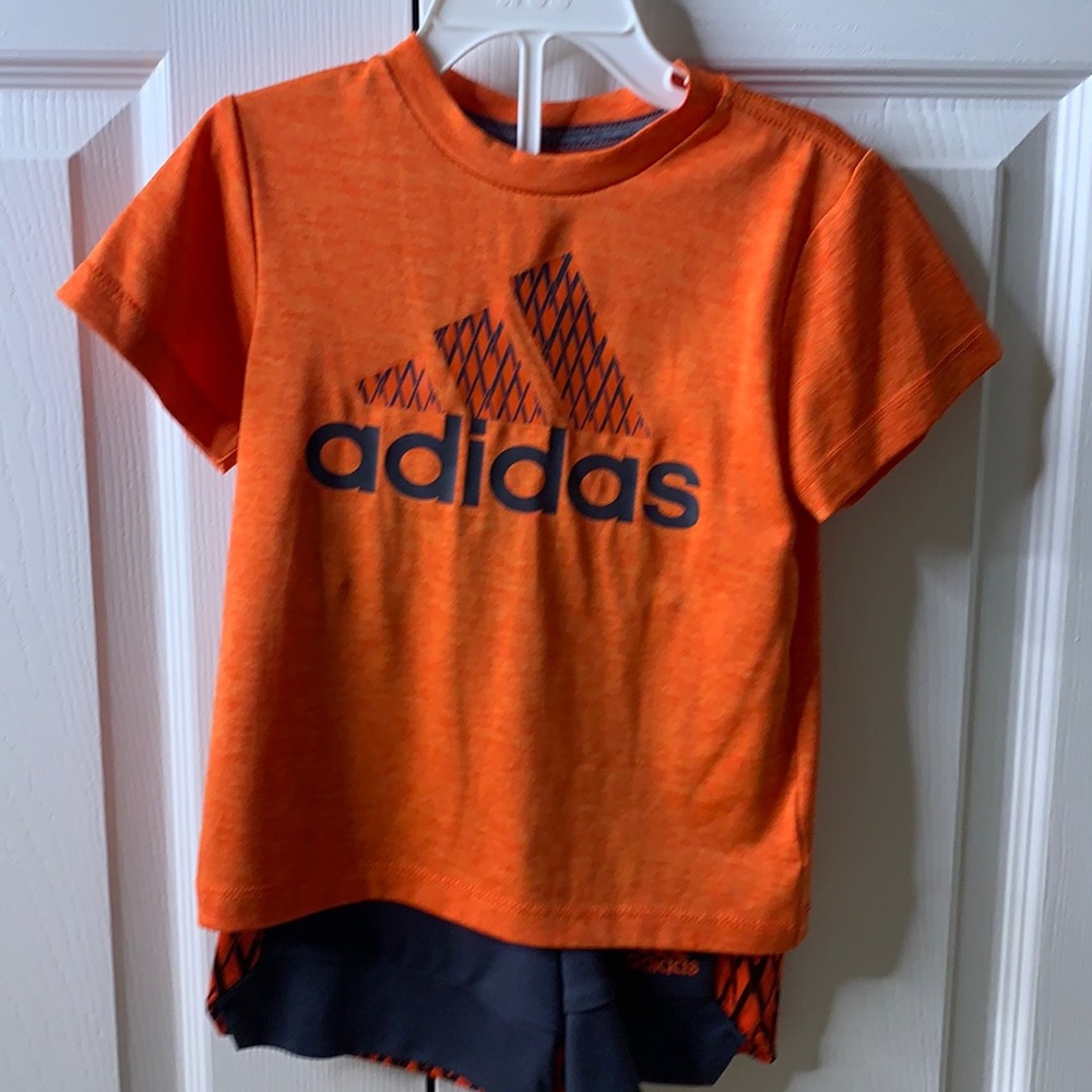 Adidas boys size 2T shorts set